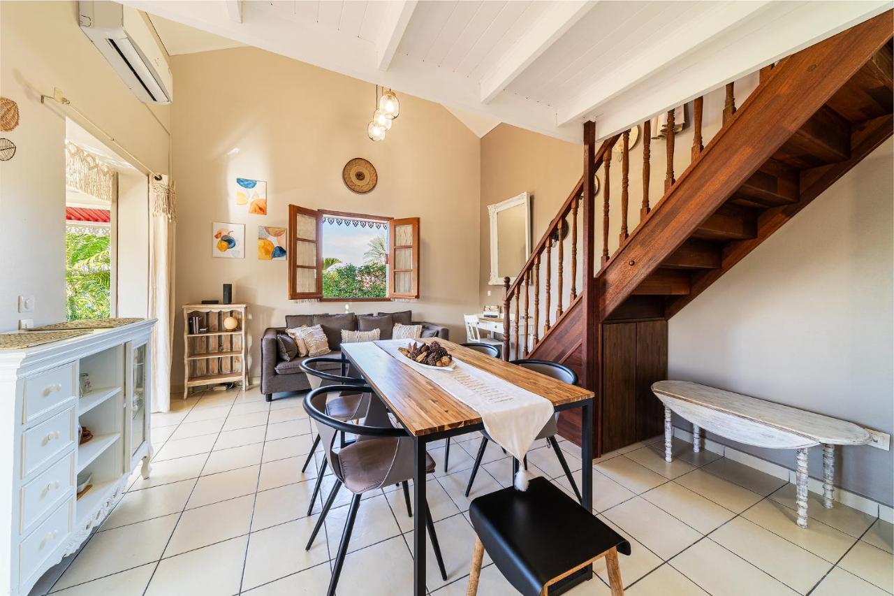 Le Quelea Une Case Creole De Charme Classee 4 Etoiles Y Etre C'Est Y Etre Bien Noël Exterior photo